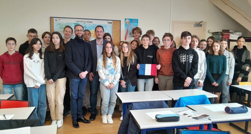 Le député Benoît Bordat a répondu aux questions des élèves de 3ème A