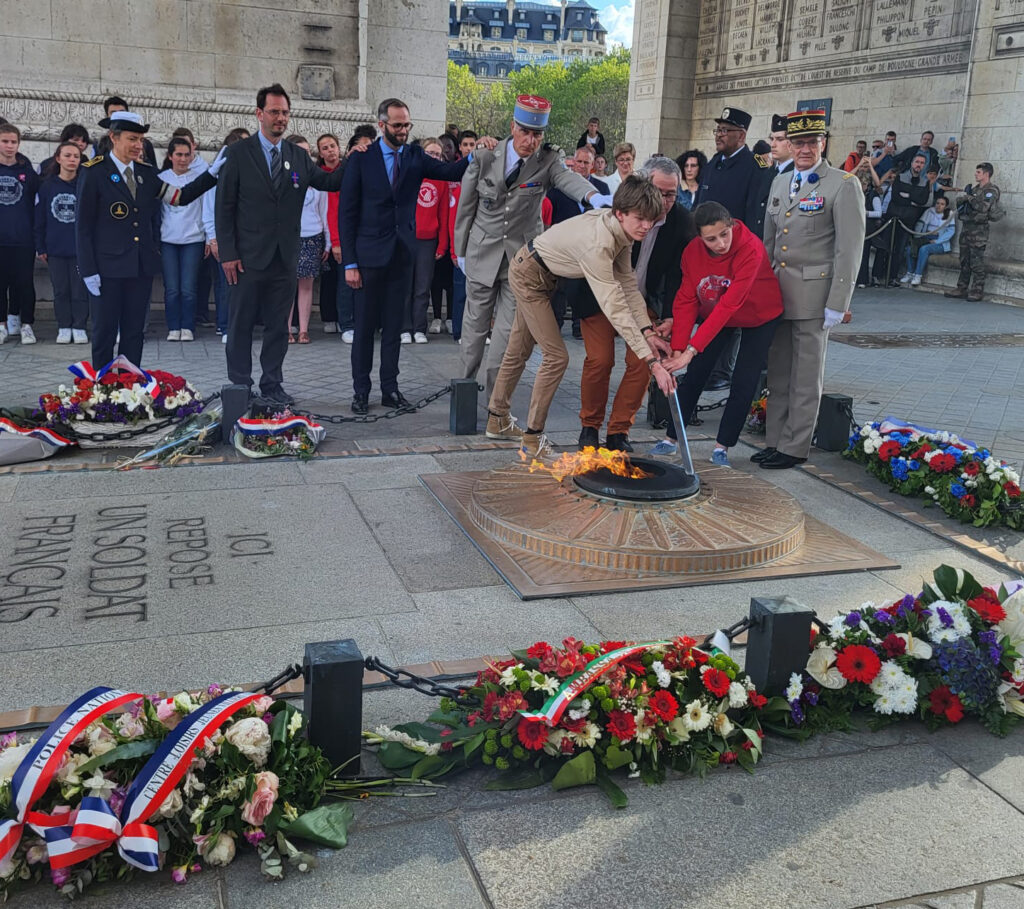 Journée historique à Paris pour la classe de Défense de 3ème A